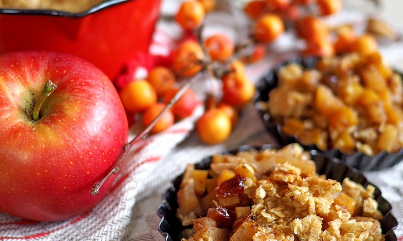 Würziges Apfel-Kürbis-Crumble – Die perfekte Herbst-Liaison mit einem Touch Weihnachten