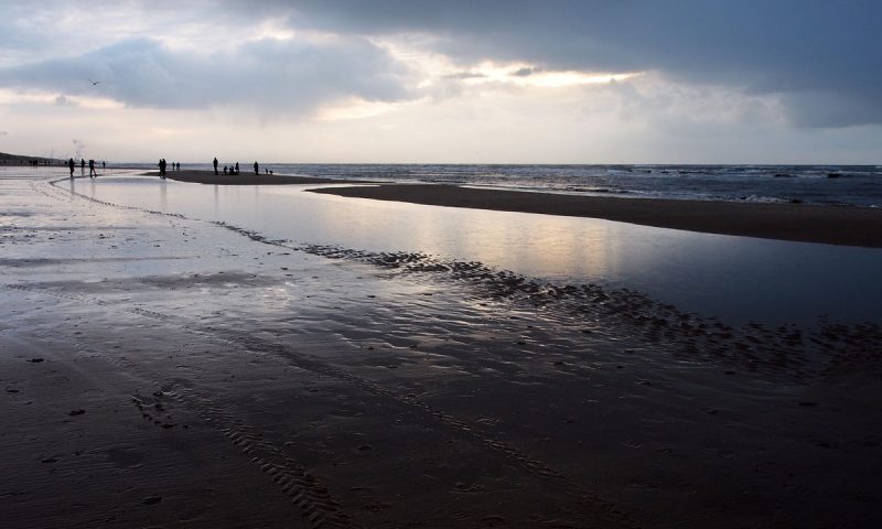 Egmond aan Zee - Ohne viele Worte - "Fee ist mein Name"