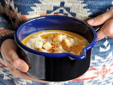 Rezept für Süßkartoffel-Kokos-Möhren-Suppe - "Fee ist mein Name"